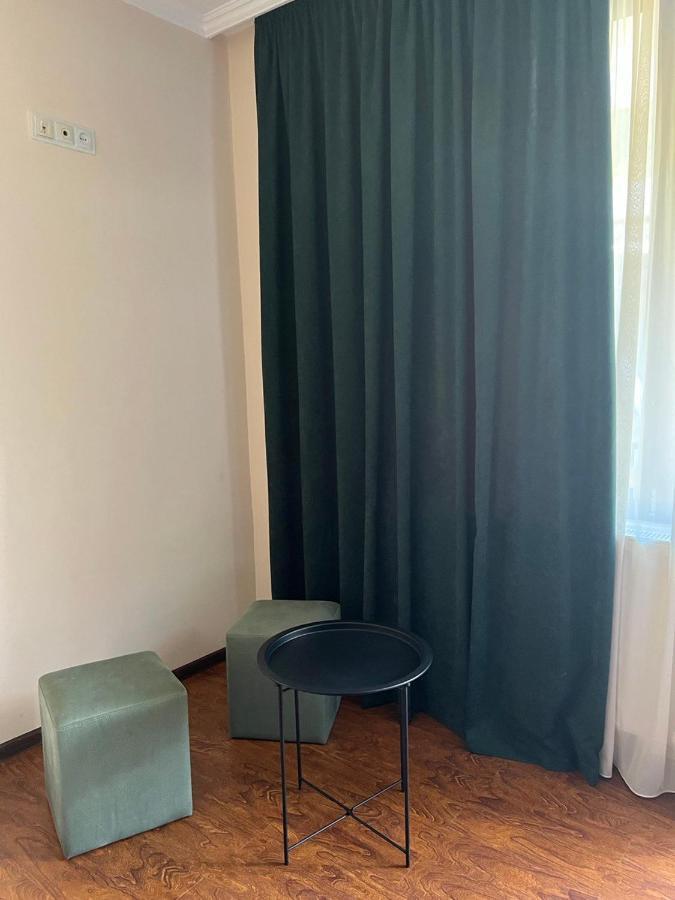Monte Bianco Bed and Breakfast Mestia Buitenkant foto