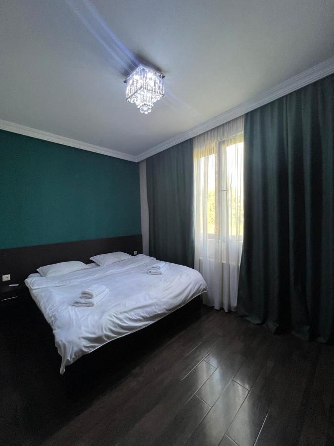 Monte Bianco Bed and Breakfast Mestia Buitenkant foto