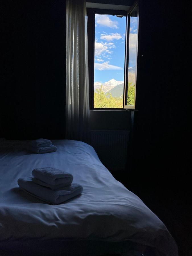 Monte Bianco Bed and Breakfast Mestia Buitenkant foto